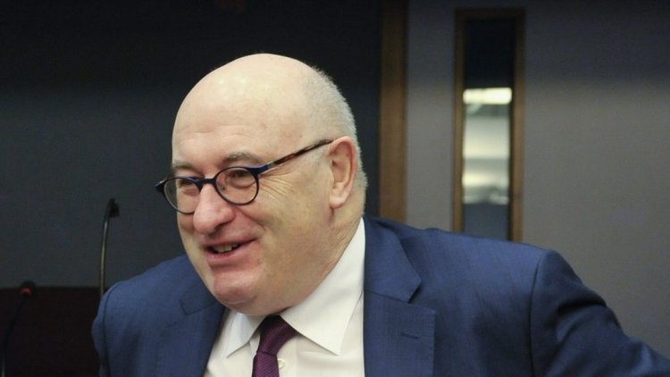 EU commissioner tells Boris Johnson trade deal ‘just not possible’ by end of 2020