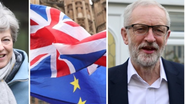 Theresa May warned soft Brexit offer to Labour would spark mass Tory rebellion