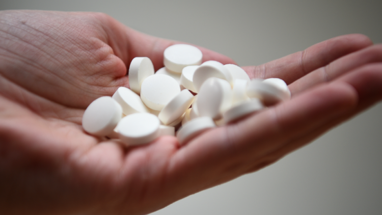 Jeremy Corbyn vows to end rip-off drug prices and put 'public health before private profit'