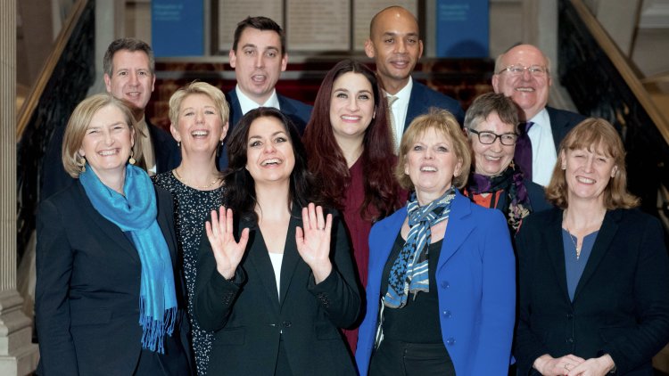 Labour slump to 13 points behind Tories as poll shows surge in support for Independent Group