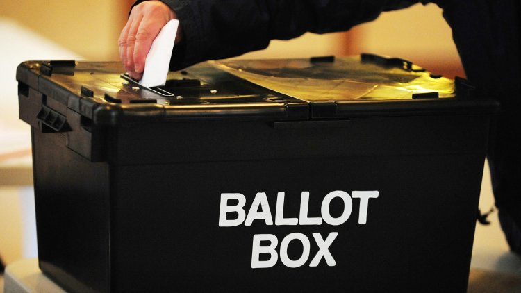 Lib Dems and SNP offer Boris Johnson early Christmas present of 9 December election