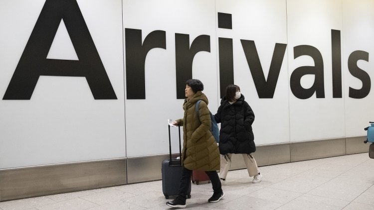 China agrees to let UK fly home citizens trapped in Wuhan amid coronavirus outbreak