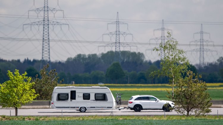 We must reduce the number of towing-related incidents to protect road users and pedestrians