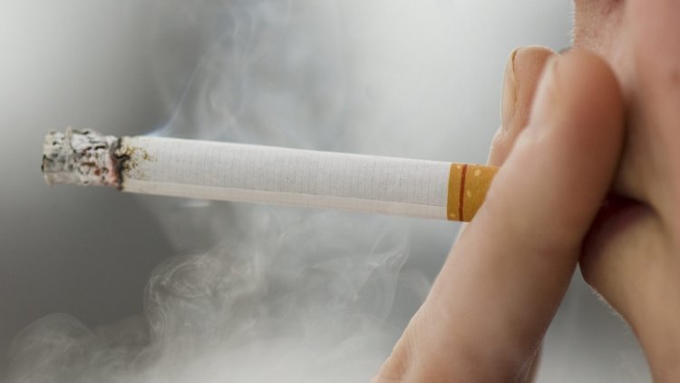 Enough delay, time to vote for plain cigarette packaging