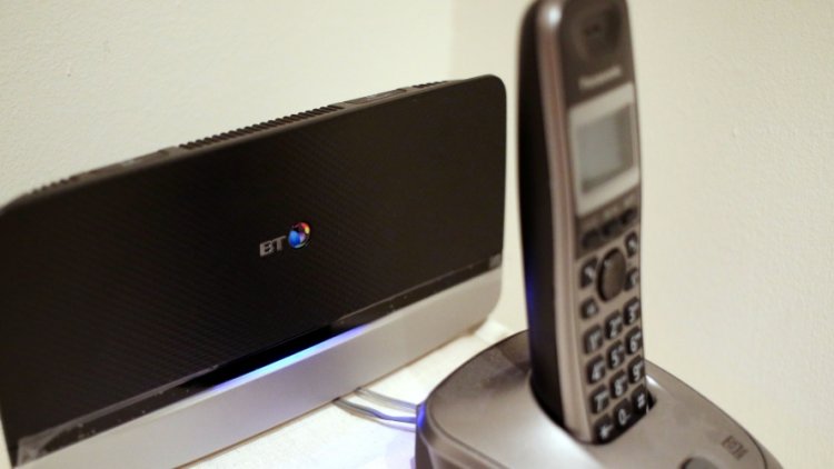 Telecoms industry ‘lagging far behind’ on service standards