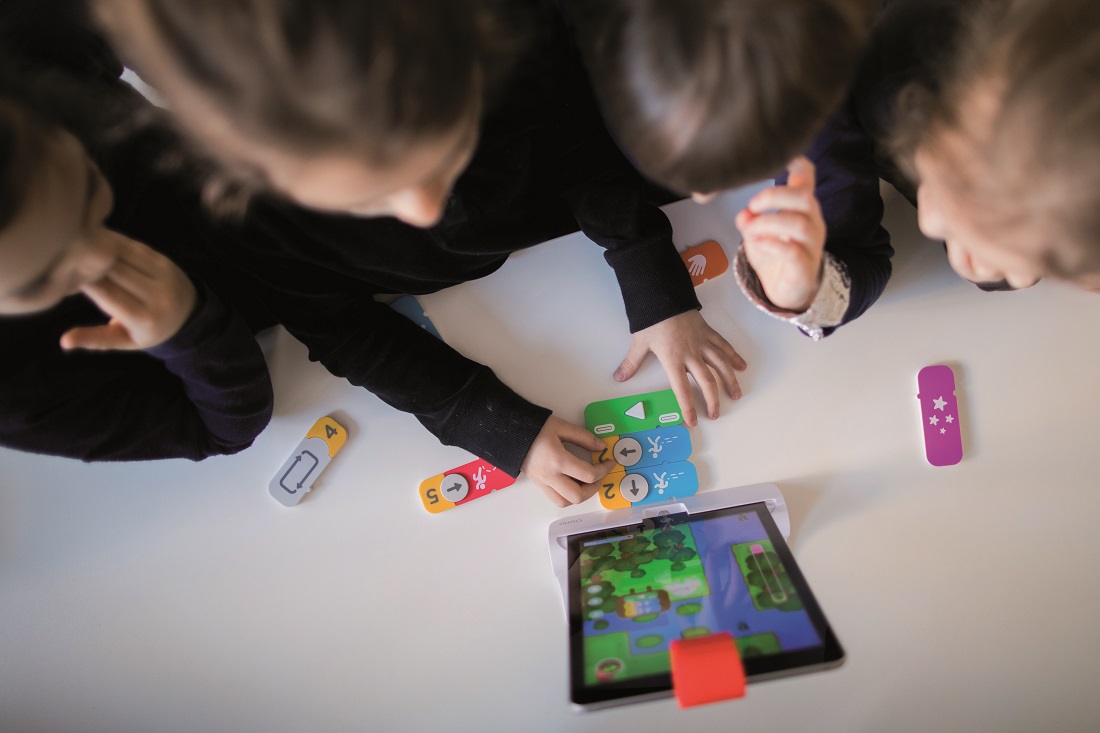 Children at the nursery 'Seepferdchen' learn coding in a playful way Children at the nursery 'Seepferdchen' learn coding in a playful way