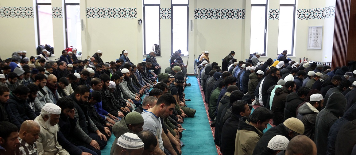 Muslims praying in London Muslims praying in London