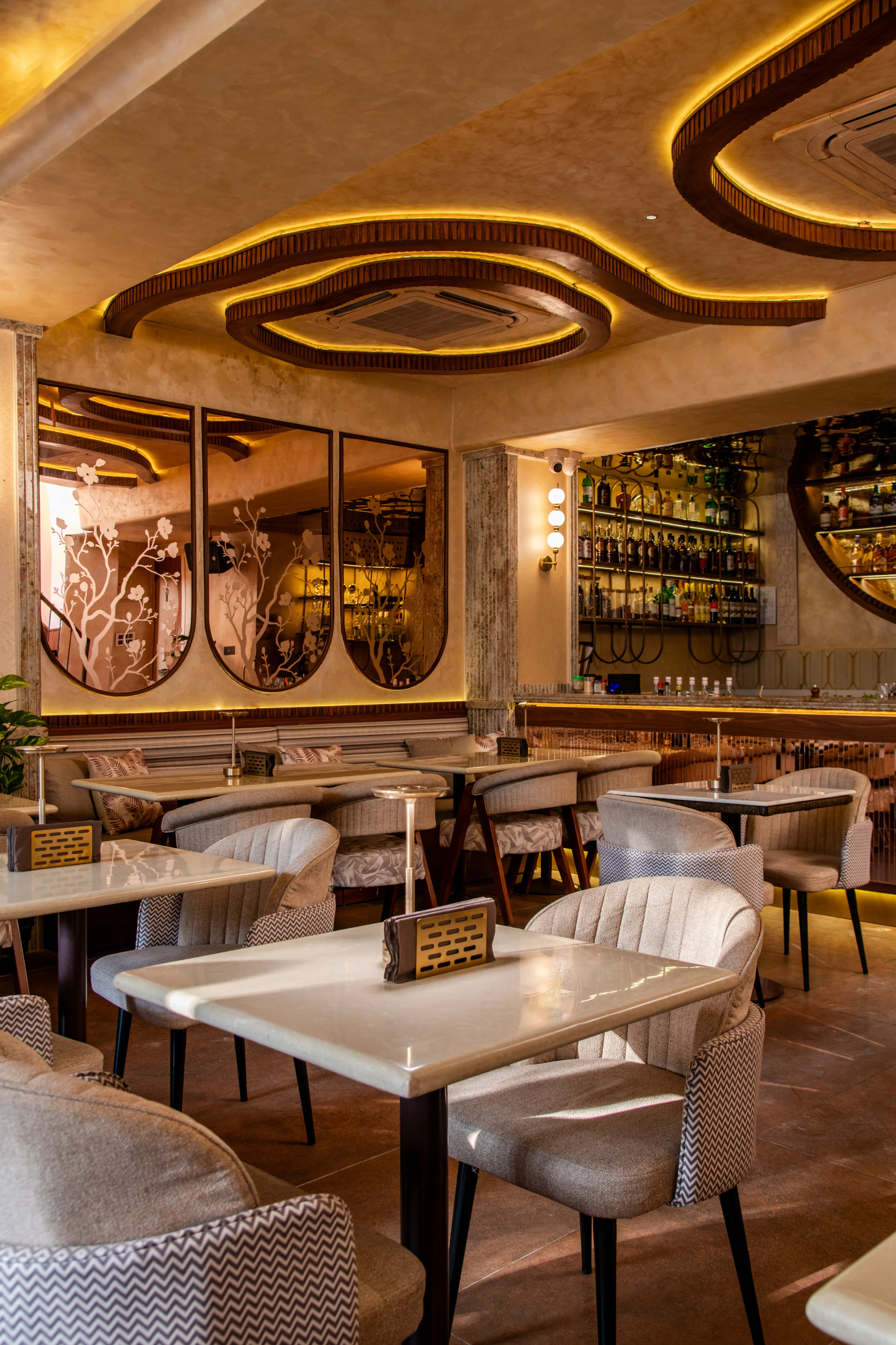 Elegant courtyard and dining at otb Connaught Place 3