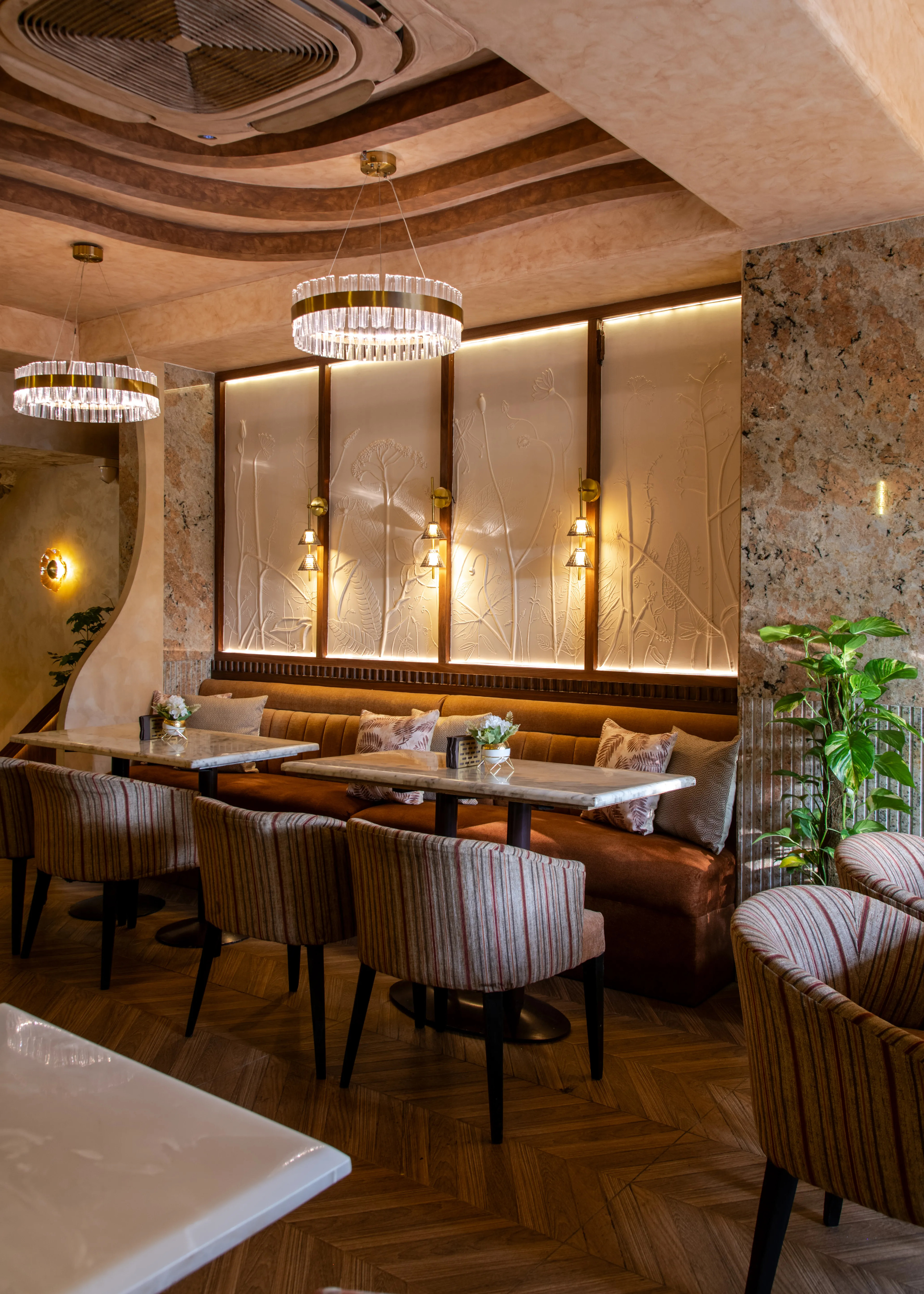 Vibrant interior and vibes at otb Khan Market 4