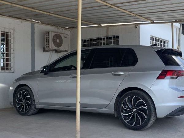 Volkswagen Golf 8 Life