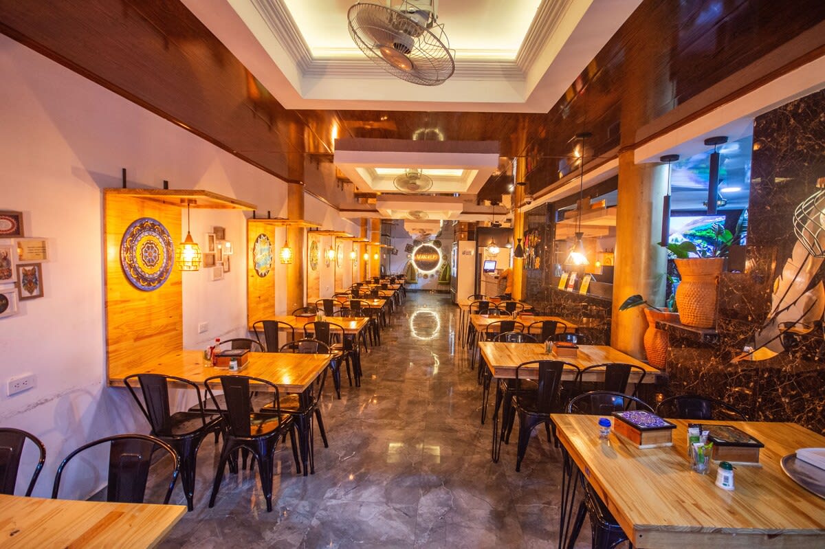 RESTAURANTE MÁNDALAS