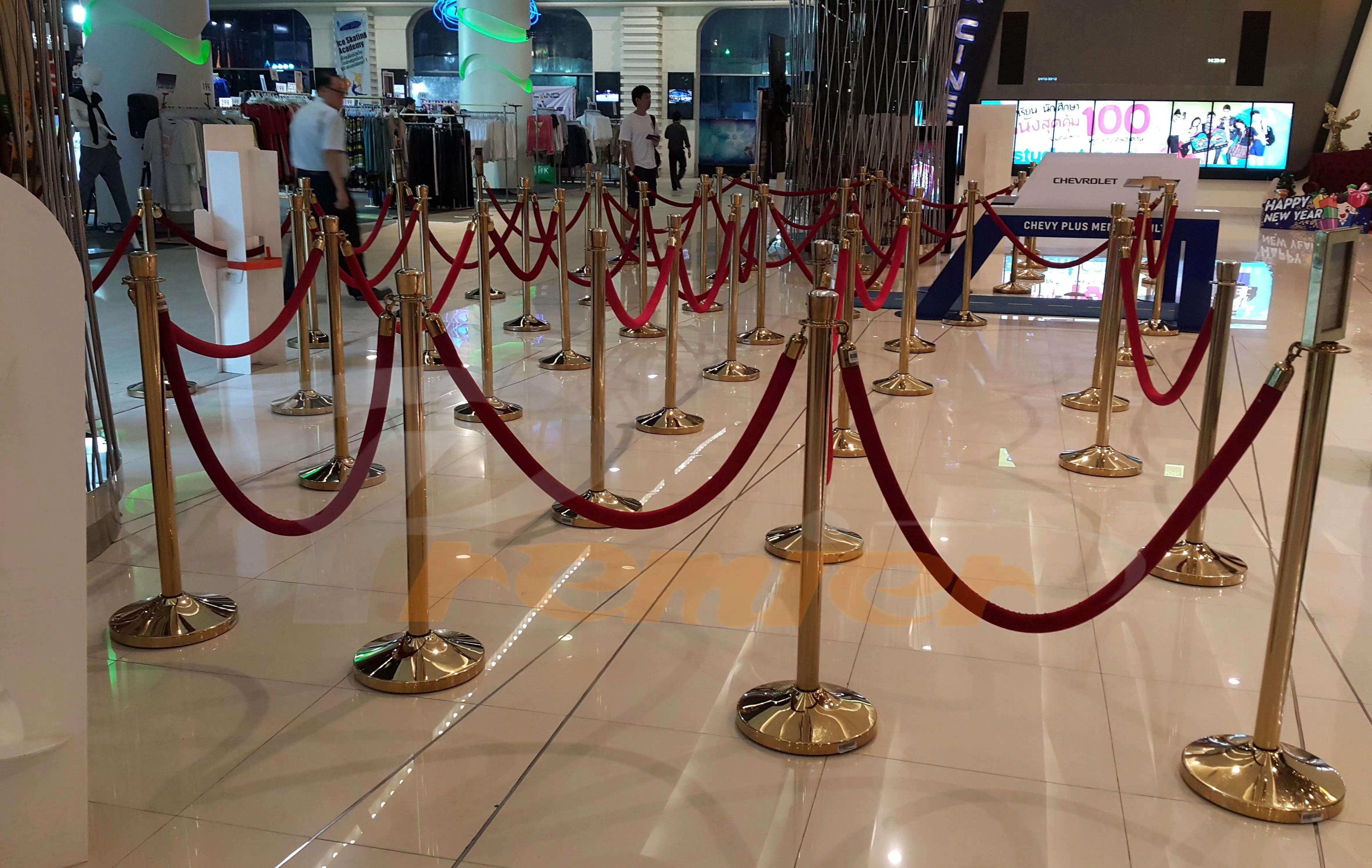 ผลงานติดตั้ง เสาสาย สีทอง