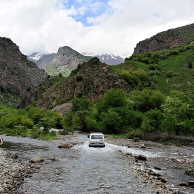 Tachkent - Tcharvak - Tachkent  - 180 km