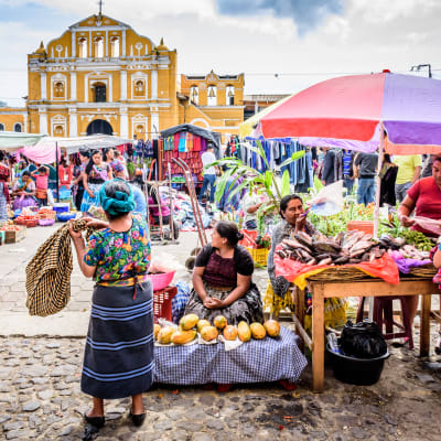 J4 SAN JUAN LA LAGUNA-CHICHICASTENANGO-ANTIGUA