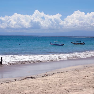 Arrivée a l aéroport de Bali - Transfert vers votre hébergement.