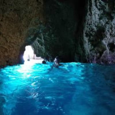 Journée en rappel en hiver ou snorkeling en été