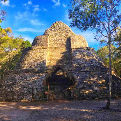 Le monde maya d'hier et d'aujourd'hui