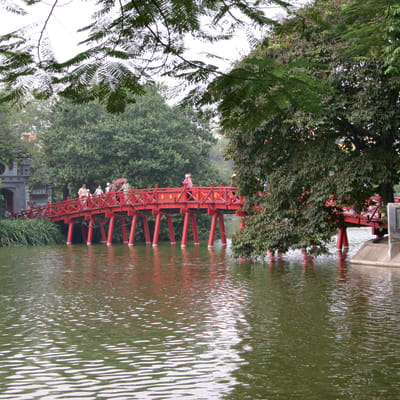 Hanoi - Vu Linh et le lac Thac Ba
