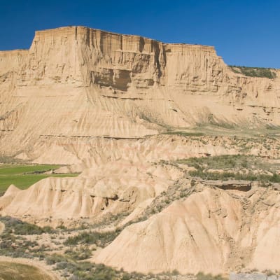 Mardi 29: Bardenas Reales - Tripa Azul (630 m)