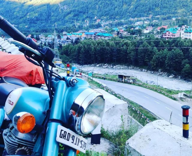 Expédition sur Royal Enfield