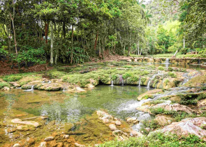 Vers la campagne cubaine