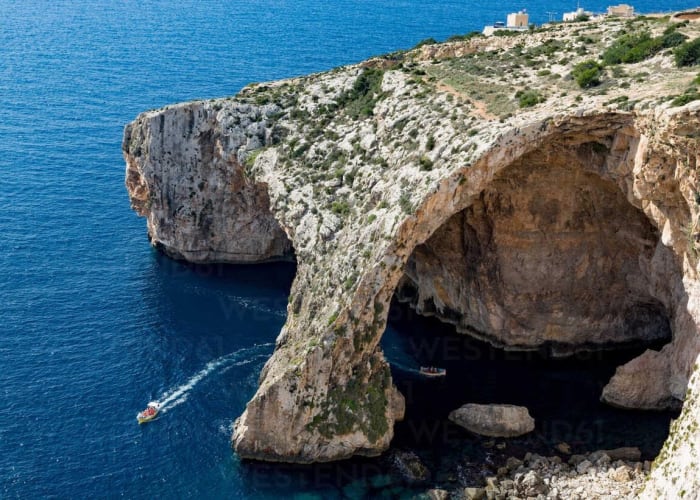 Le marché de Marsaxlokk et Blue Grotto