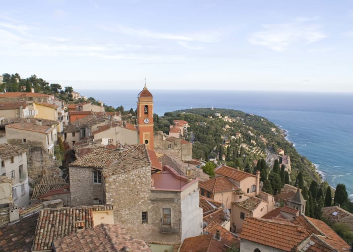 Jeudi 31décembre: Gorbio - Roquebrune - Cap Martin - Menton - Soirée de Réveillon du Nouvel An