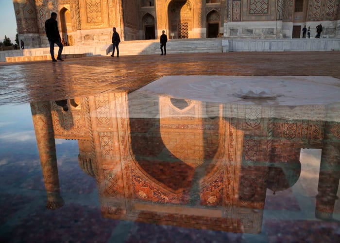 Voyage à Samarkand via Guijdouvan