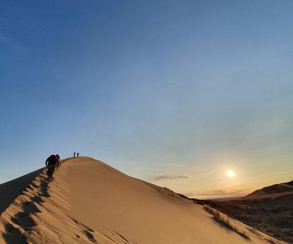 Almaty-Altyn Emel-Dune chantante-village