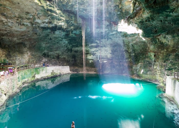 Jour 5 - SITE DE UXMAL, BALADE À VÉLO ET BAIGNADE DANS UN CENOTE