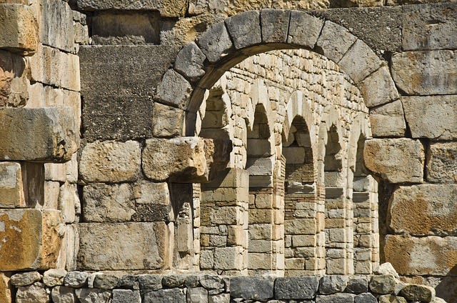 FÈS, MEKNÈS, VOLUBILIS