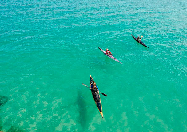 Découverte de la baie de Paraty en Kayak. (2 jours. 4 heures de kayak par jour).