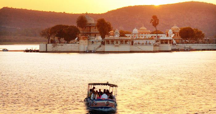 Jodhpur - Udaipur (via Ranakpur) - 250 km