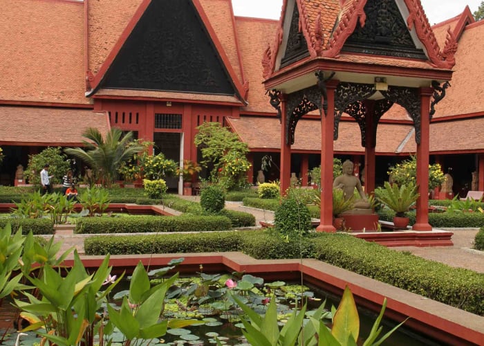 Phnom Penh - Killing Fields, Musée du génocide, Musée National et Palais Royal
