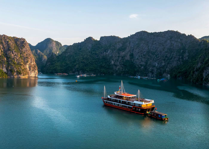 Jour 12 : Hanoi, Baie de Lan Ha