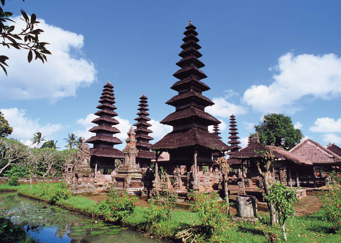 MUNDUK - Bali Bird Park, Pura Taman Ayun
