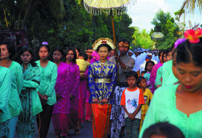 Les rizières de Cancar et le village Wae rebo