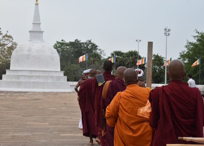 Trincomalee  -  Anuradhapura  (Approx. 2 hour drive)