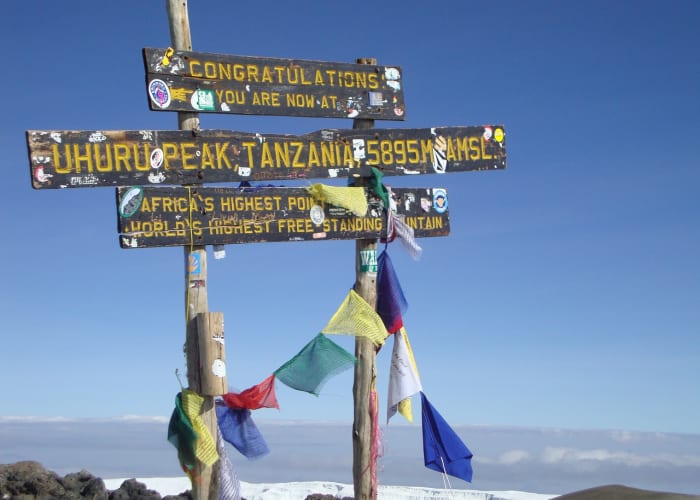 Camp de Mweka - Porte de Mweka - Arusha