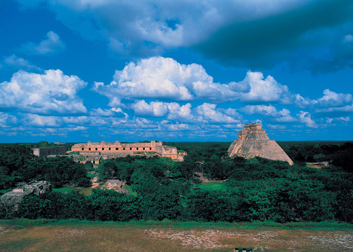 Sur la route Puuc, site archéologique Uxmal