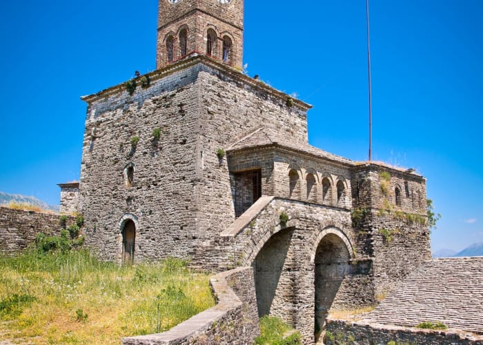 Finiq - Antigone - Gjirokaster (UNESCO)