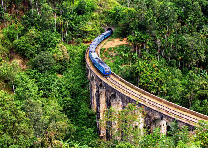 Kandy a Nuwara Eliya et Ella (4h)
