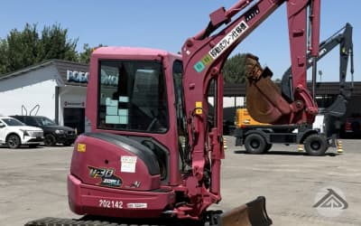 Kubota U30-5