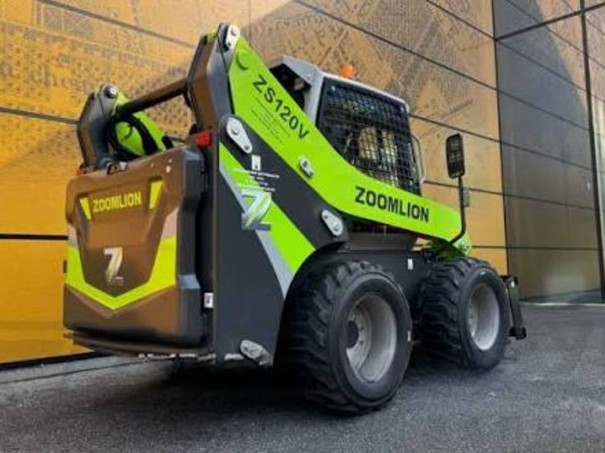 Мини-погрузчик Zoomlion 120v