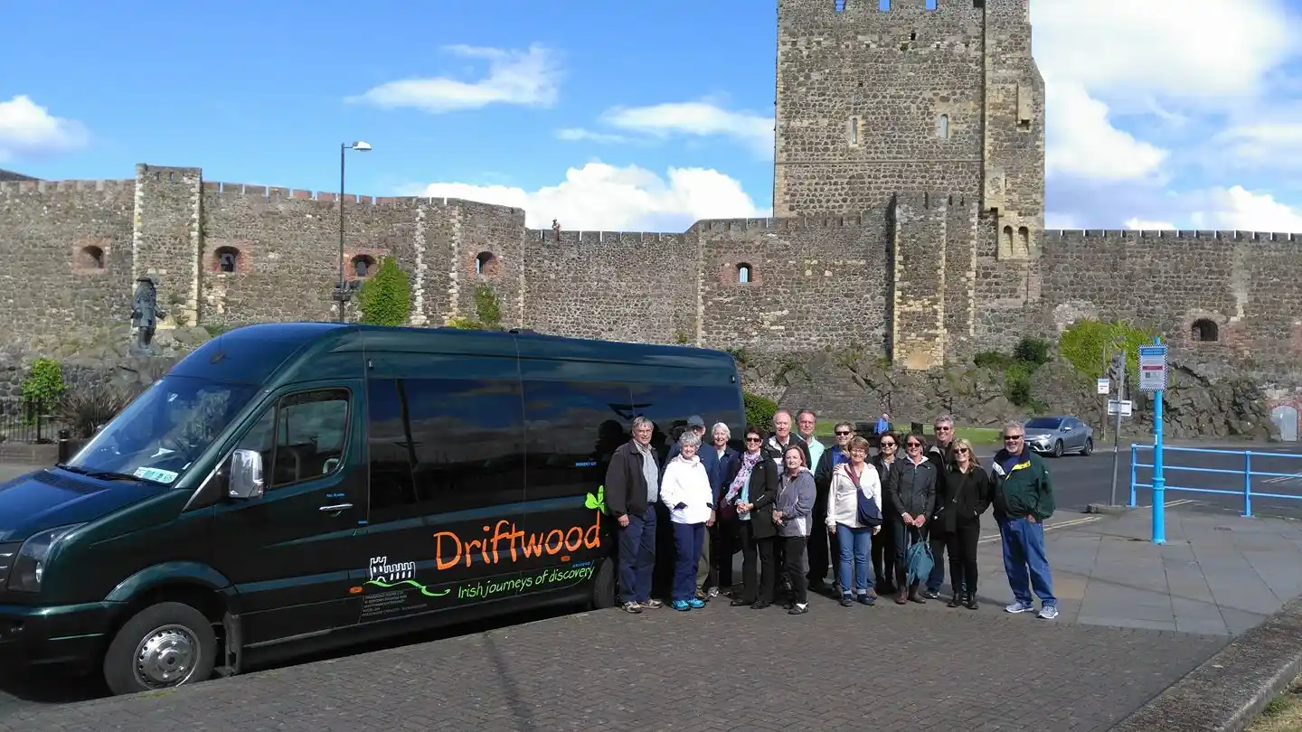 Driftwood tours in partnership with big e taxi tours belfast NI
