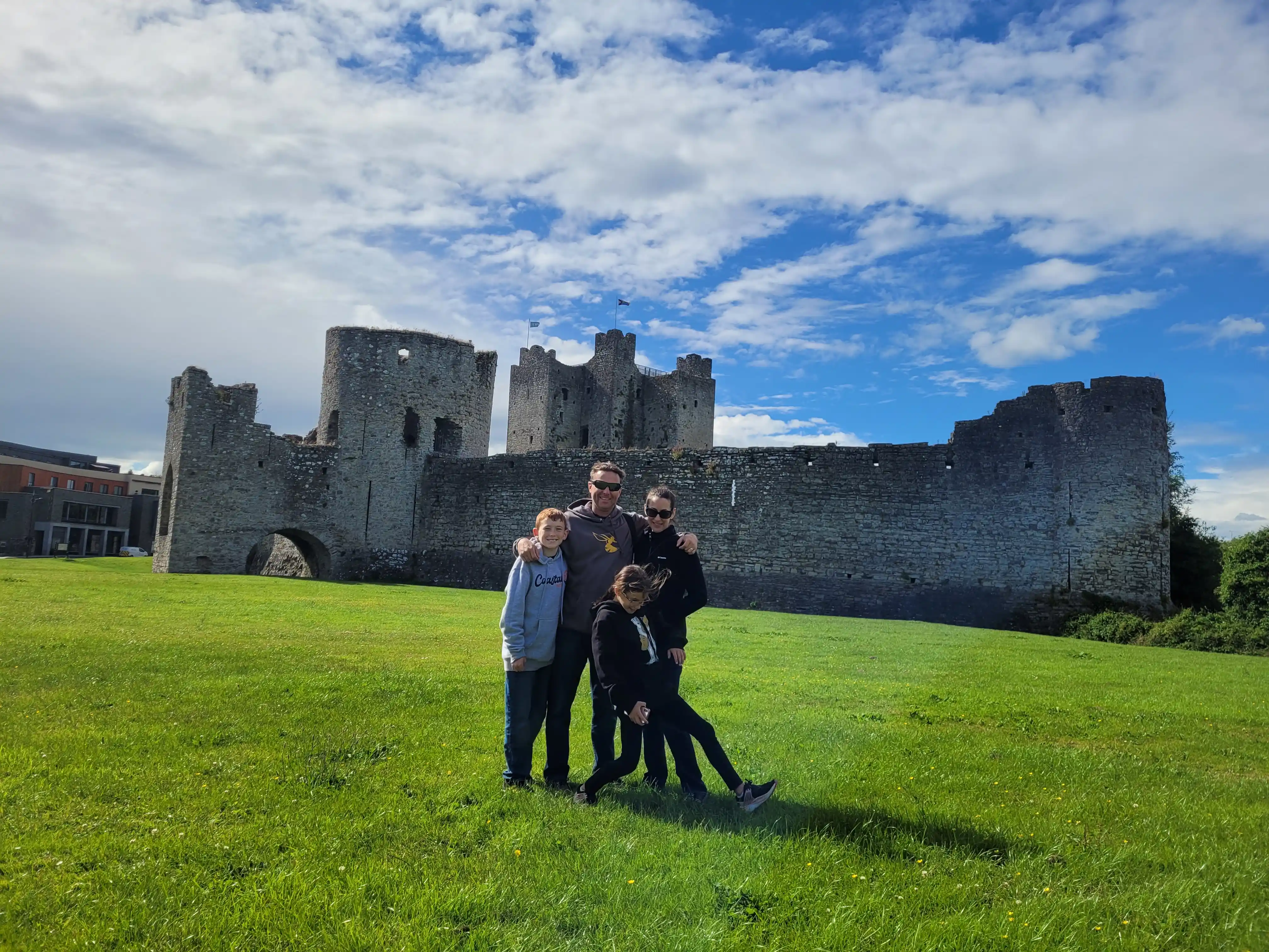 Boyne Valley tour group in front of castle