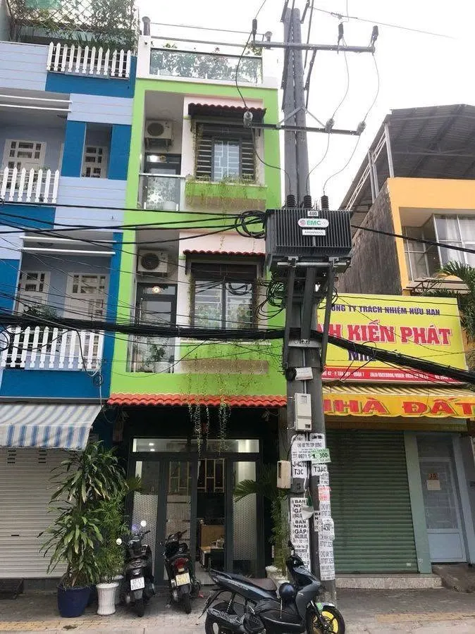 Bán nhà mặt tiền 4 tầng - tân quy Q7