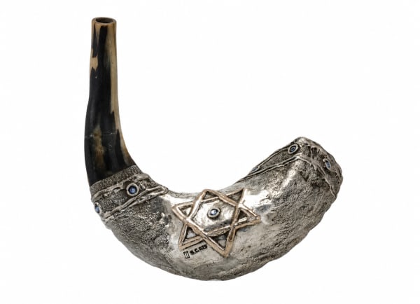 Ram's Horn Shofar – Star of David with Blue Crystals, handmade shofar decorated in 925 silver from Sherman Art Works