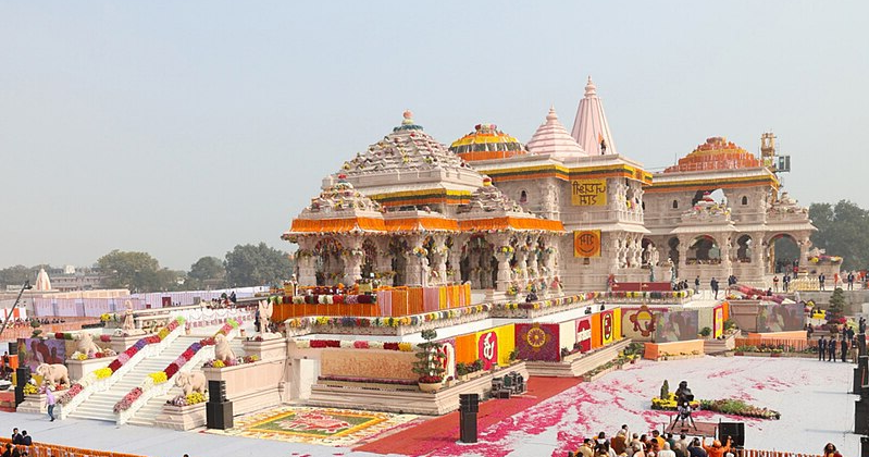 
https://res.cloudinary.com/doetbfahk/image/upload/v1713432737/vedaz_templeBlogs/Temple%20Blogs%20images/Ram%20mandir%20resized/Ram_Mandir_3_pa1skj.png