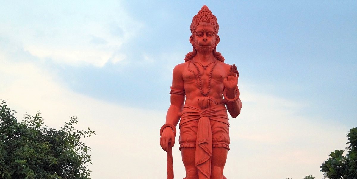 https://res.cloudinary.com/doetbfahk/image/upload/v1713458744/vedaz_templeBlogs/Temple%20Blogs%20images/Chhatarpur%20Mandir/chhatarpur-temple_7_ozwoe6.jpg